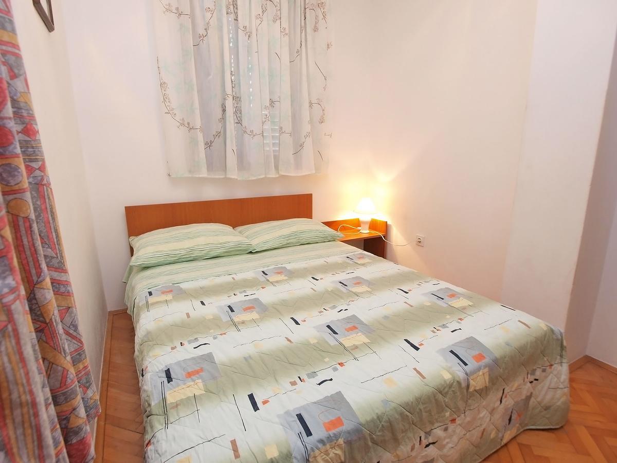 Apartments Ivan 41 พูลา ภายนอก รูปภาพ