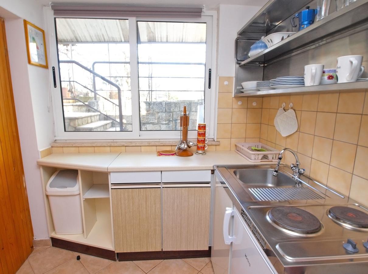 Apartments Ivan 41 พูลา ภายนอก รูปภาพ